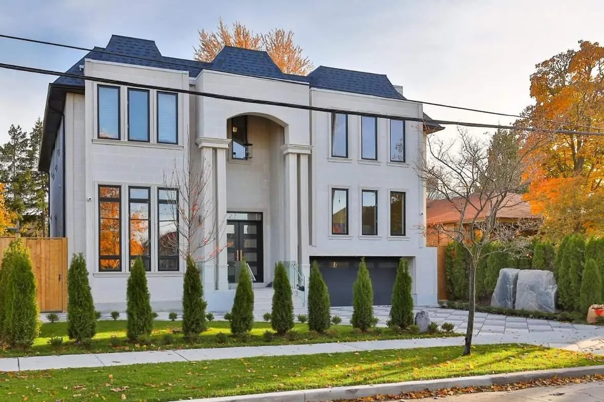 Bed & Breakfast Comfortable Room In Toronto Next To Yorkdale Mall Canada